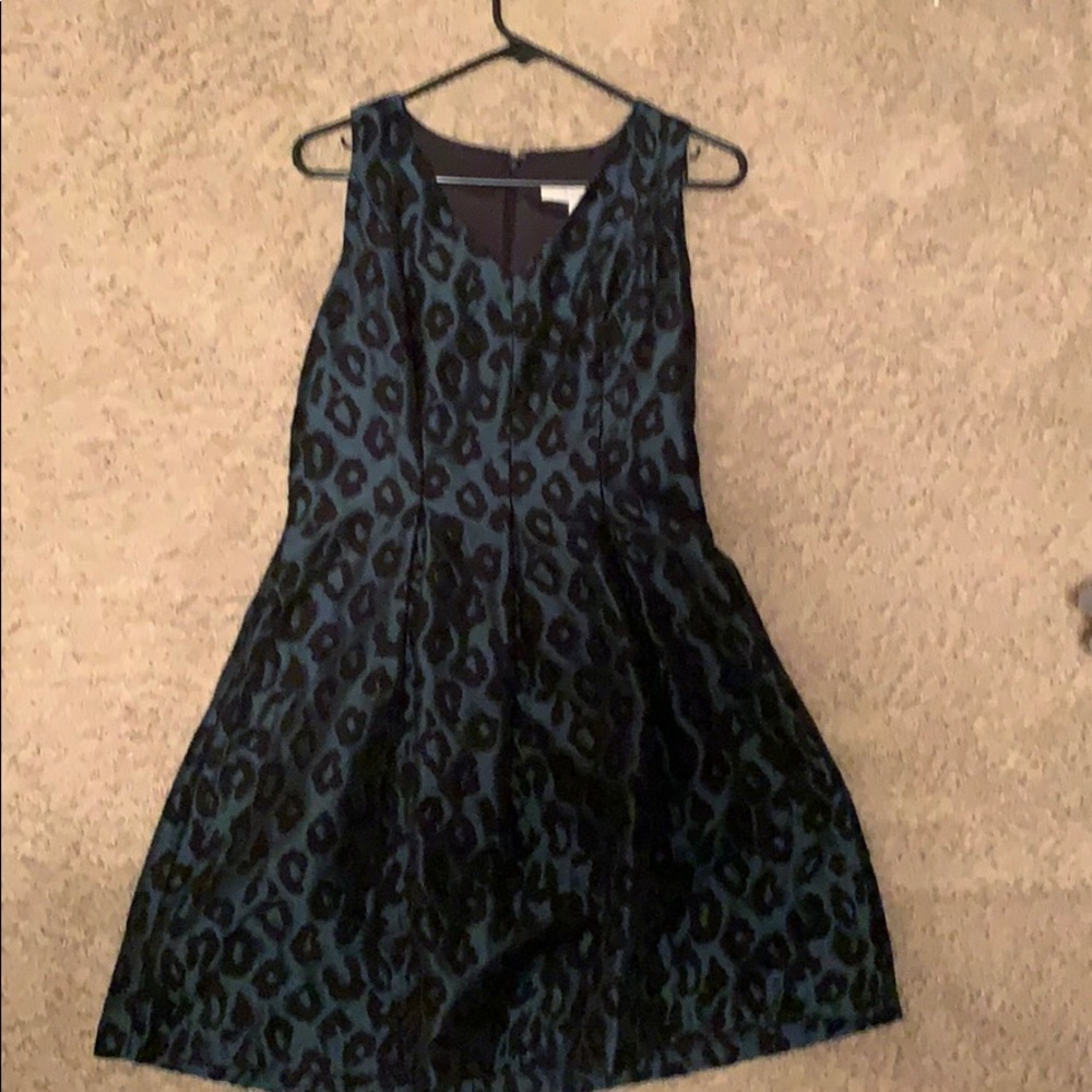 Leopard print dress in green